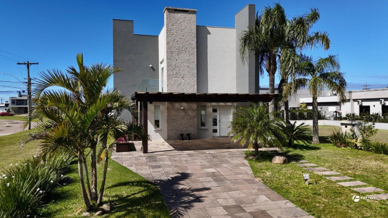 Casa de Condomínio com 3 Quartos à Venda, 260 m² em Dubai - Capão Da Canoa