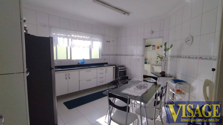 Imagem Casa com 3 Quartos à Venda, 250 m² em Cidade Jardim - Jacareí