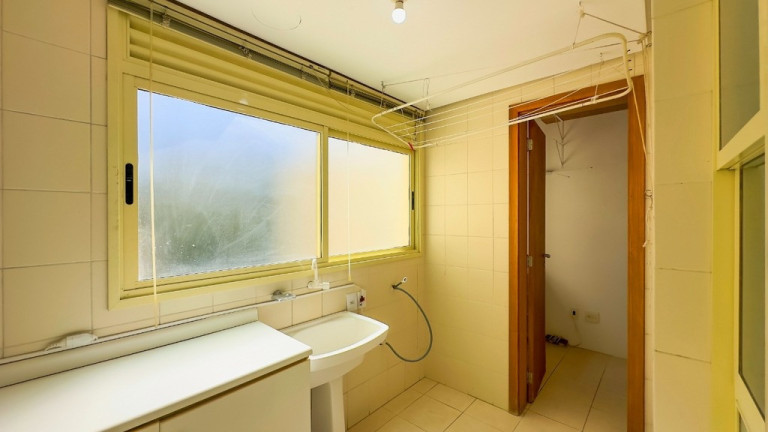 Imagem Apartamento com 3 Quartos à Venda, 117 m² em Higienópolis - Porto Alegre Imagem Apartamento com 3 Quartos à Venda, 117 m² em Higienópolis - Porto Alegre
