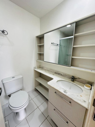 Imagem Apartamento com 3 Quartos à Venda, 67 m² em Vila Ipiranga - Porto Alegre