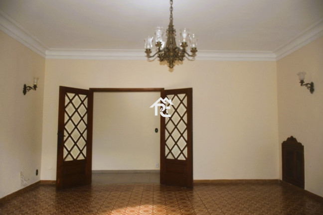 Imagem Casa com 4 Quartos à Venda, 360 m² em São Francisco - Niterói Imagem Casa com 4 Quartos à Venda, 360 m² em São Francisco - Niterói
