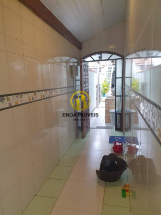 Imagem Casa com 3 Quartos à Venda, 170 m² em Guilhermina - Praia Grande