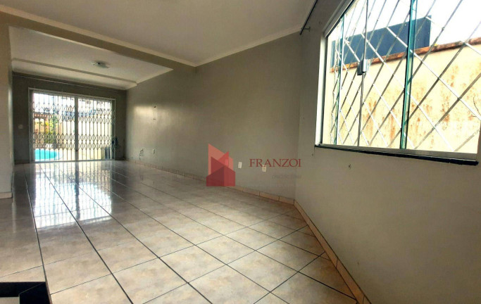 Imagem Sobrado com 4 Quartos à Venda, 350 m² em Dom Bosco - Itajaí Imagem Sobrado com 4 Quartos à Venda, 350 m² em Dom Bosco - Itajaí