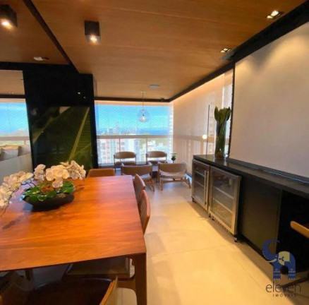 Imagem Apartamento com 3 Quartos à Venda, 208 m² em Barra - Salvador Imagem Apartamento com 3 Quartos à Venda, 208 m² em Barra - Salvador