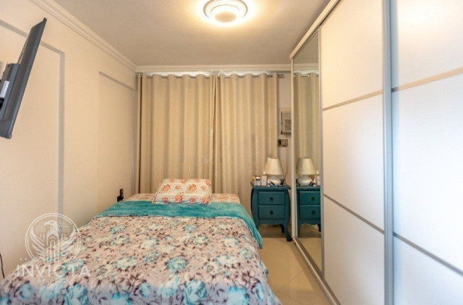 Imagem Apartamento com 3 Quartos à Venda, 110 m² em Pioneiros - Balneário Camboriú