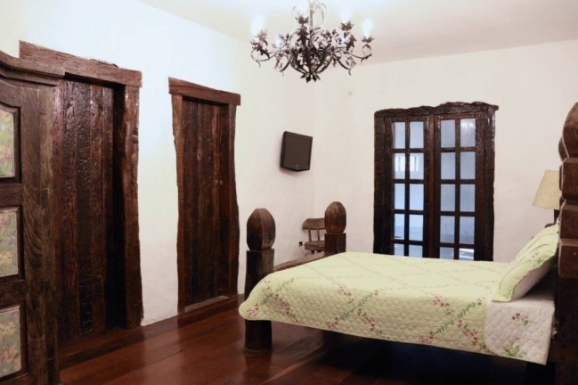 Imagem Chácara com 4 Quartos à Venda, 550 m² em Jardim Torrão De Ouro - São José Dos Campos Imagem Chácara com 4 Quartos à Venda, 550 m² em Jardim Torrão De Ouro - São José Dos Campos