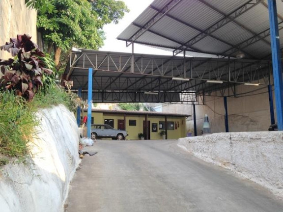 Imagem Galpão à Venda, 700 m² em Jardim Rebelato - Cotia