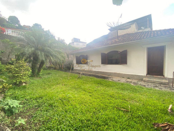 Casa com 3 Quartos à Venda, 180 m² em São Pedro - Teresópolis