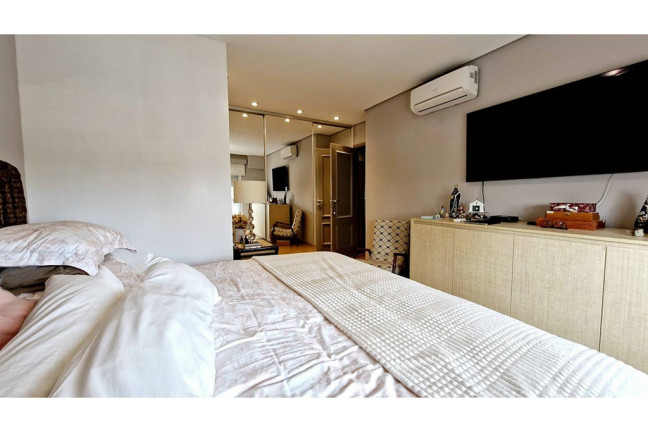 Imagem Apartamento com 4 Quartos à Venda, 250 m² em Campo Belo - São Paulo