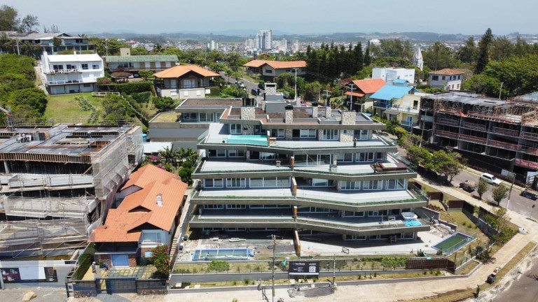 Imagem Apartamento com 4 Quartos à Venda, 291 m² em Prainha - Torres Imagem Apartamento com 4 Quartos à Venda, 291 m² em Prainha - Torres