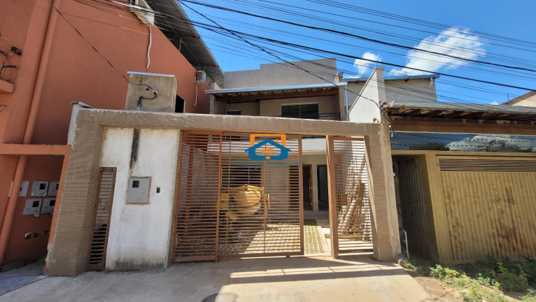 Casa com 3 Quartos à Venda, 230 m² em Cidade Nova - Santana Do Paraíso