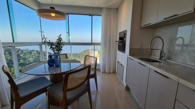 Imagem Cobertura com 4 Quartos à Venda, 270 m² em Pioneiros - Balneário Camboriú