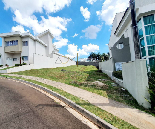 Terreno em Condomínio à Venda, 582 m² em Residencial Spazio Verde - Botucatu