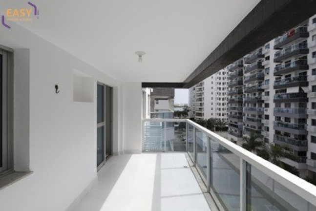 Imagem Imóvel com 2 Quartos à Venda, 92 m² em Jacarepaguá - Rio De Janeiro Imagem Imóvel com 2 Quartos à Venda, 92 m² em Jacarepaguá - Rio De Janeiro