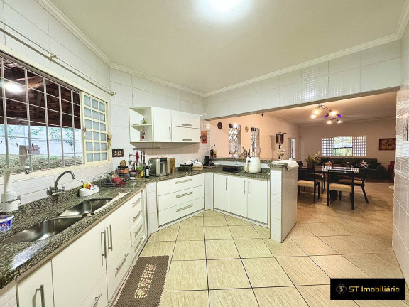 Imagem Chácara com 3 Quartos à Venda, 900 m² em Mato Dentro - Mairiporã Imagem Chácara com 3 Quartos à Venda, 900 m² em Mato Dentro - Mairiporã