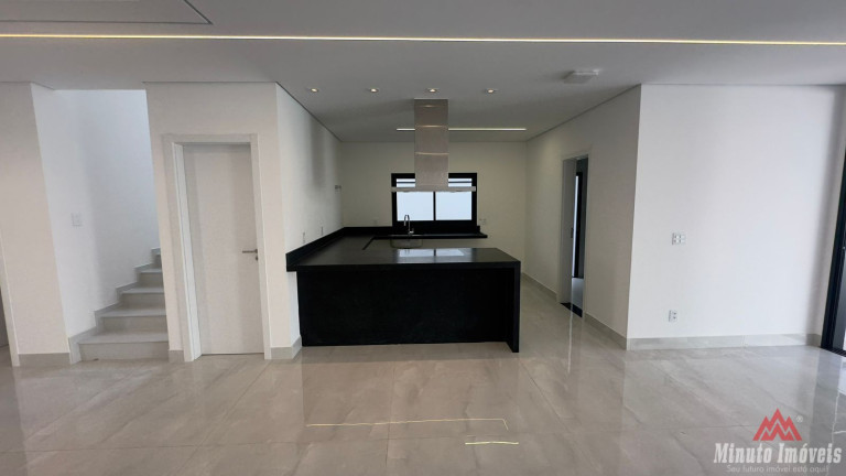 Imagem Sobrado com 3 Quartos à Venda, 279 m² em Jardim Samambaia - Jundiaí