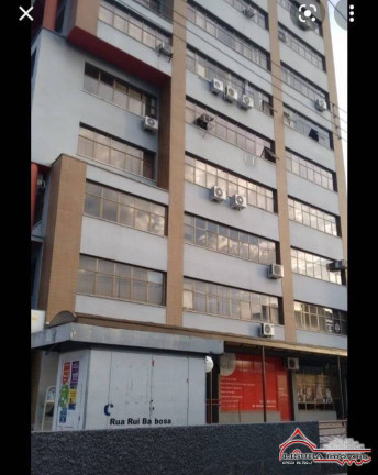 Sala Comercial à Venda, 36 m² em Centro - Jacareí