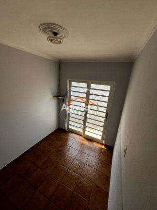 Imagem Casa com 3 Quartos à Venda, 240 m² em Jardim Silvania - Mogi Mirim Imagem Casa com 3 Quartos à Venda, 240 m² em Jardim Silvania - Mogi Mirim