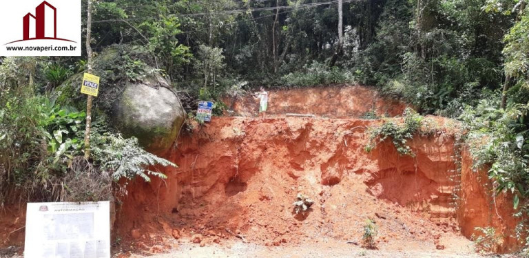 Imagem Terreno à Venda, 697 m² em Parque Suiça - Caieiras Imagem Terreno à Venda, 697 m² em Parque Suiça - Caieiras