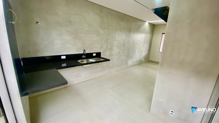 Imagem Sobrado com 3 Quartos à Venda, 101 m² em Mata Do Jacinto - Campo Grande