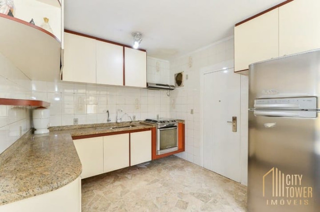 Imagem Casa com 5 Quartos à Venda, 273 m² em Jardim Aeroporto - São Paulo Imagem Casa com 5 Quartos à Venda, 273 m² em Jardim Aeroporto - São Paulo
