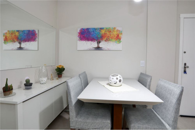 Imagem Imóvel com 3 Quartos à Venda,  em Vila Ipiranga - Porto Alegre