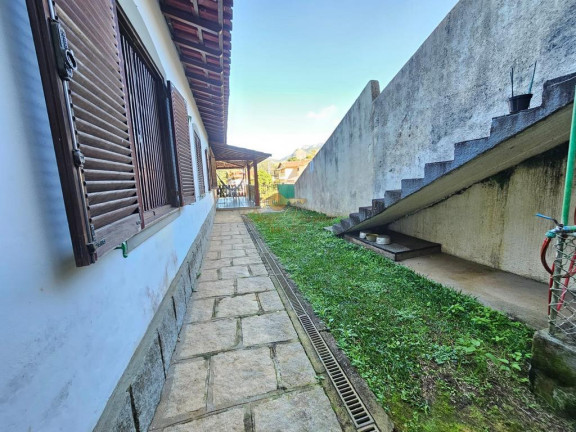 Imagem Casa com 3 Quartos à Venda, 217 m² em Barra Do Imbuí - Teresópolis Imagem Casa com 3 Quartos à Venda, 217 m² em Barra Do Imbuí - Teresópolis