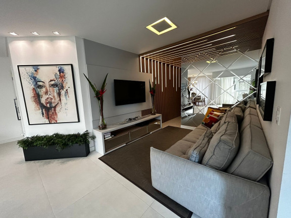 Imagem Apartamento com 3 Quartos à Venda, 130 m² em Meia Praia - Itapema Imagem Apartamento com 3 Quartos à Venda, 130 m² em Meia Praia - Itapema