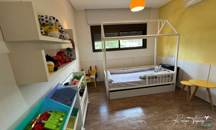 Imagem Sobrado com 4 Quartos à Venda, 371 m² em Residencial Aldeia Do Vale - Goiânia