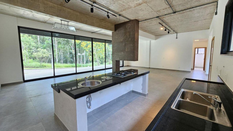 Imagem Casa com 4 Quartos à Venda, 851 m² em Quebra Frascos - Teresópolis