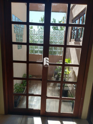 Imagem Casa com 3 Quartos à Venda, 90 m² em Nossa Senhora Medianeira - Santa Maria Imagem Casa com 3 Quartos à Venda, 90 m² em Nossa Senhora Medianeira - Santa Maria
