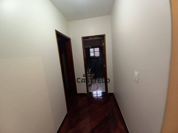 Imagem Sobrado com 4 Quartos à Venda, 183 m² em Industrial - Londrina