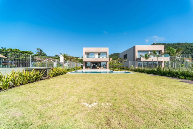 Imagem Casa com 5 Quartos à Venda, 458 m² em Praia Do Estaleiro - Balneário Camboriú