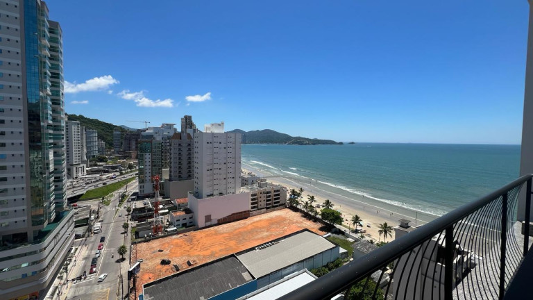 Imagem Apartamento com 4 Quartos à Venda, 190 m² em Meia Praia - Itapema Imagem Apartamento com 4 Quartos à Venda, 190 m² em Meia Praia - Itapema