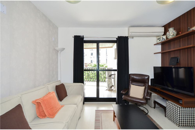 Imagem Apartamento com 3 Quartos à Venda, 92 m² em Moema - São Paulo