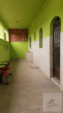 Imagem Casa com 2 Quartos à Venda, 360 m²