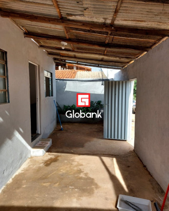 Imagem Casa com 2 Quartos à Venda, 70 m² em Alterosa 2 - Montes Claros