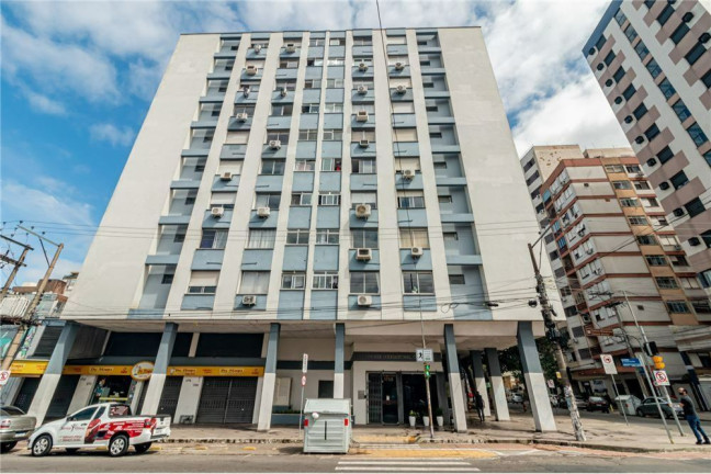 Imagem Apartamento com 1 Quarto à Venda, 32 m² em Cidade Baixa - Porto Alegre