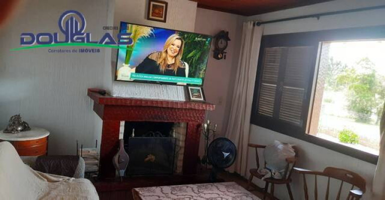 Imagem Casa com 2 Quartos à Venda, 700 m² em Viamão Imagem Casa com 2 Quartos à Venda, 700 m² em Viamão