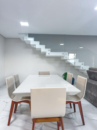 Imagem Casa com 4 Quartos à Venda, 235 m² em Manguinhos - Serra Imagem Casa com 4 Quartos à Venda, 235 m² em Manguinhos - Serra