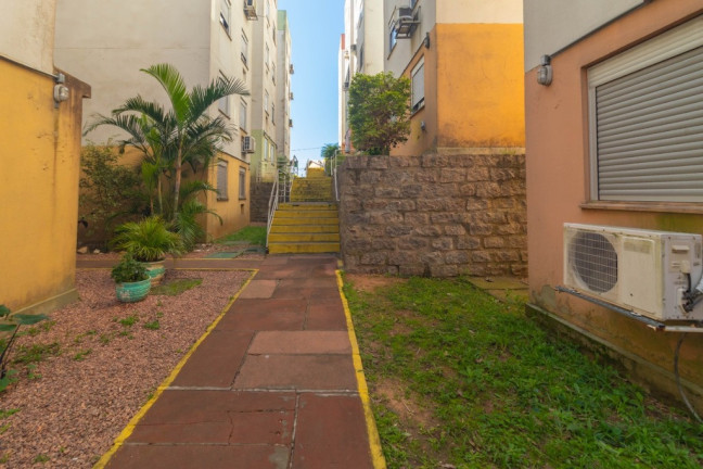 Imagem Apartamento com 2 Quartos à Venda, 40 m² em Agronomia - Porto Alegre