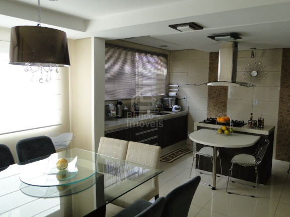 Imagem Cobertura com 3 Quartos à Venda, 342 m² em Nossa Senhora De Fátima - Santa Maria Imagem Cobertura com 3 Quartos à Venda, 342 m² em Nossa Senhora De Fátima - Santa Maria