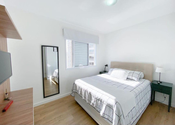 Imagem Imóvel com 3 Quartos à Venda, 114 m² Imagem Imóvel com 3 Quartos à Venda, 114 m²