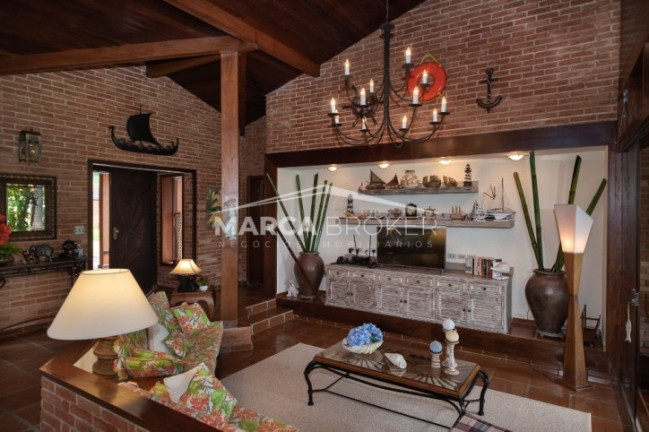 Imagem Casa de Condomínio com 8 Quartos à Venda, 1.200 m² em Praia Dura - Ubatuba