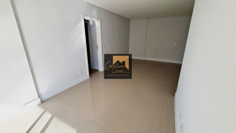 Imagem Apartamento com 3 Quartos à Venda, 221 m² em Agronômica - Florianópolis Imagem Apartamento com 3 Quartos à Venda, 221 m² em Agronômica - Florianópolis