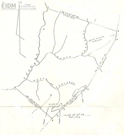 Imagem Chácara à Venda, 9.680.000 m² em Centro - Cavalcante Imagem Chácara à Venda, 9.680.000 m² em Centro - Cavalcante