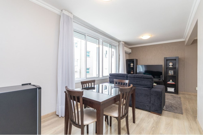 Imagem Apartamento com 2 Quartos à Venda, 85 m² em Menino Deus - Porto Alegre