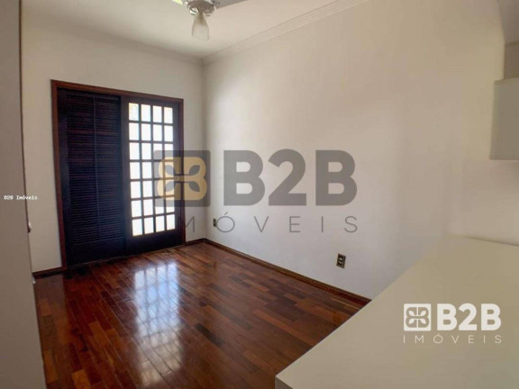 Imagem Casa com 3 Quartos à Venda, 300 m² em Jardim Estoril Iv - Bauru Imagem Casa com 3 Quartos à Venda, 300 m² em Jardim Estoril Iv - Bauru