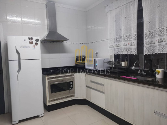Imagem Sobrado com 3 Quartos à Venda, 250 m² em Jardim Maritéia - São José Dos Campos Imagem Sobrado com 3 Quartos à Venda, 250 m² em Jardim Maritéia - São José Dos Campos