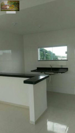 Imagem Casa com 2 Quartos à Venda, 80 m² em Lagoinha - Araruama